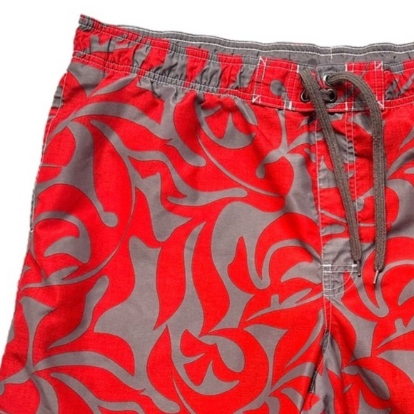MEN’s SWIM TRUNKS ~ Men's Red and Gray Swim Shorts size L - Picture 3 of 6